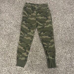 Old Navy Kids Green Camouflage Joggers